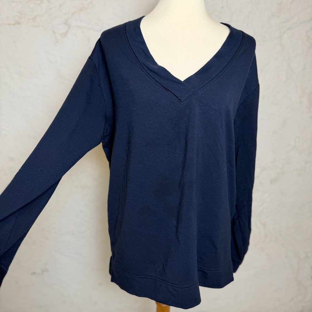 Orvis Womens Classic V Neck Sweatshirt Large L Navy Blue Modal Pullover Scandi